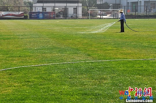 222գϼtwă(ni)ڷ،ˮMн̎F(xin)ˮYԴl(f) Ƚ z